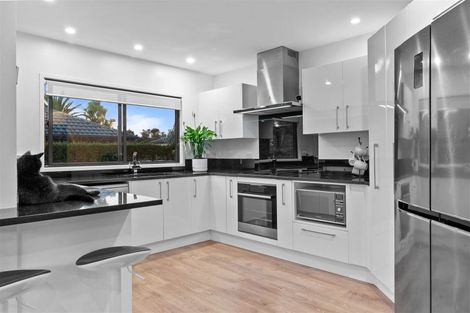 Photo of property in 53 Ridgeway Road, Pukekohe, 2120