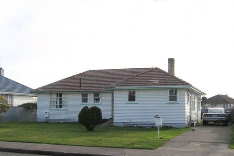 Photo of property in 1031 Hood Street, Mayfair, Hastings, 4122