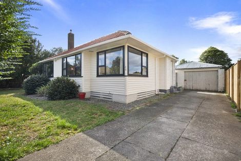 Photo of property in 40 Andrew Avenue, Roslyn, Palmerston North, 4414