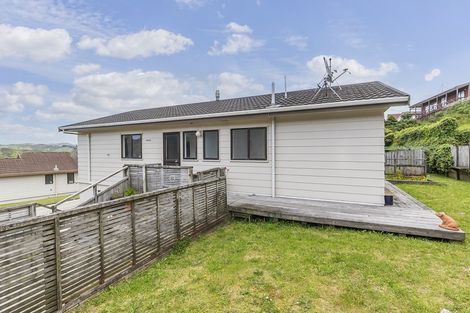 Photo of property in 17 Cathie Place, Karori, Wellington, 6012