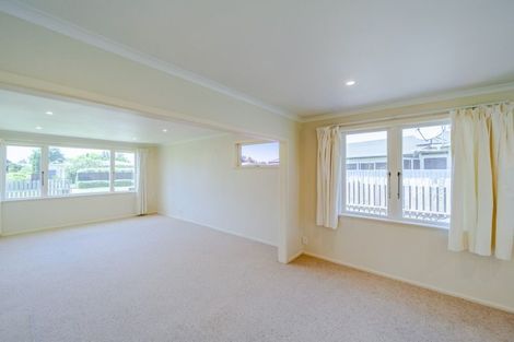 Photo of property in 36 Upham Street, Havelock North, 4130