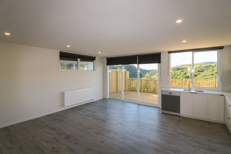 Photo of property in 25/6u Bushland Grove, Paparangi, Wellington, 6037