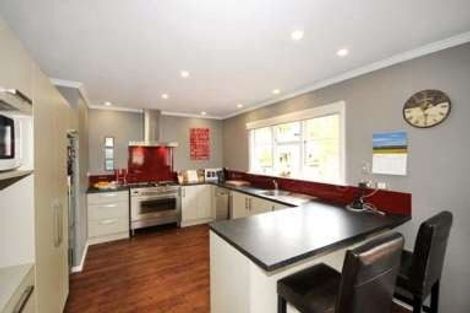 Photo of property in 27 Manuka Street, Mairehau, Christchurch, 8013
