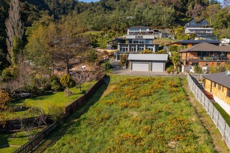 Photo of property in 12a Russell Street, Picton, 7220