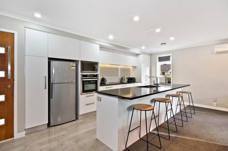 Photo of property in 19 Gibson Drive, Hornby, Christchurch, 8042