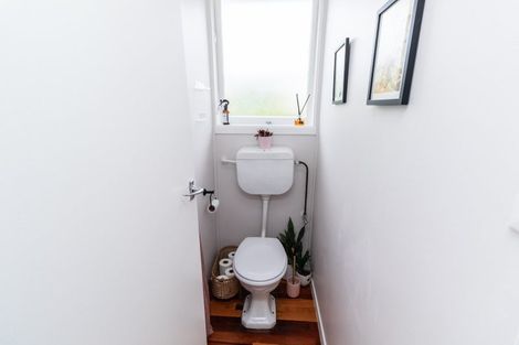 Photo of property in 9 Berrymead Way, Karori, Wellington, 6012