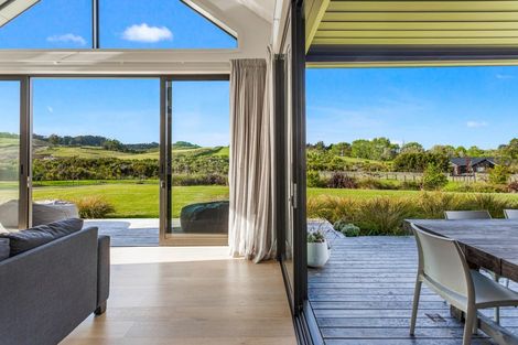 Photo of property in 1502 Weranui Road, Wainui, Silverdale, 0994