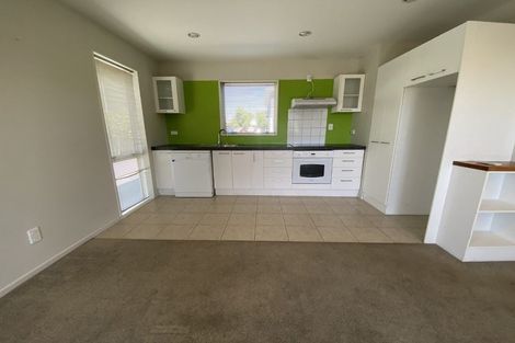 Photo of property in 2/346 Hereford Street, Linwood, Christchurch, 8011