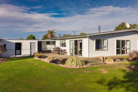 Photo of property in 15 Pembroke Street, Waimate, 7980