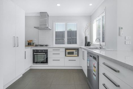 Photo of property in 1u1 Hibiscus Avenue, Hamilton Lake, Hamilton, 3204