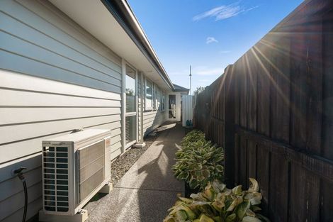 Photo of property in 25 Waituna Street, Pegasus, 7612