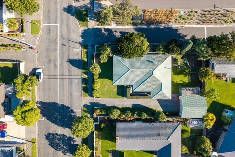 Photo of property in 77 Cutts Road, Russley, Christchurch, 8042