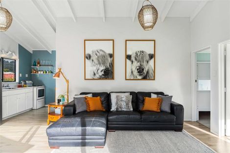 Photo of property in 113 Weka Street, Whangamata, 3620