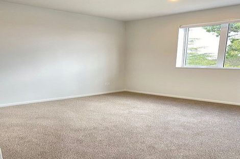 Photo of property in 9/20 James Laurie Street, Henderson, Auckland, 0612