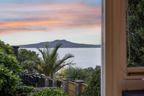 Photo of property in 237 Beach Road, Campbells Bay, Auckland, 0630