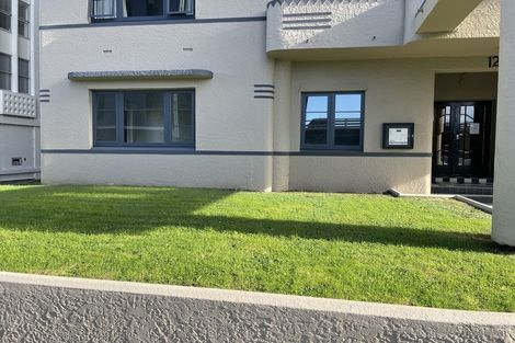 Photo of property in Westhaven Apartments, 127u1 Molesworth Street, Thorndon, Wellington, 6011