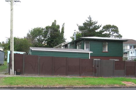Photo of property in 1/22 Captain Scott Road, Glen Eden, Auckland, 0602