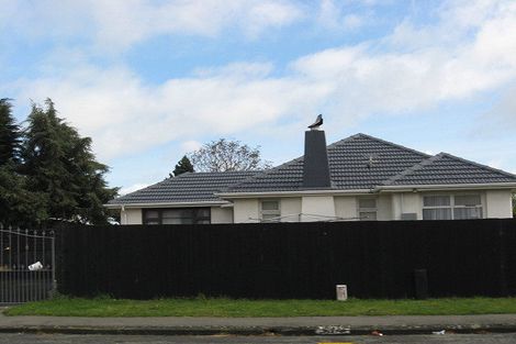 Photo of property in 1 Corfe Street, Ilam, Christchurch, 8041