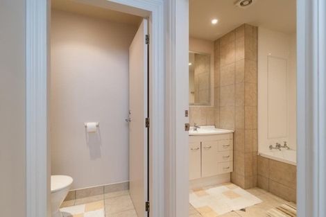 Photo of property in Renwick Apartments, 17/99u Dixon Street, Te Aro, Wellington, 6011