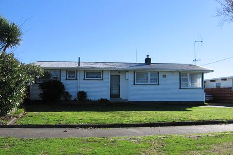 Photo of property in 74 Fairs Road, Milson, Palmerston North, 4414