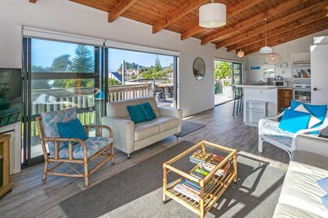 Photo of property in 3 Kon Tiki Road, Whiritoa, Whangamata, 3691