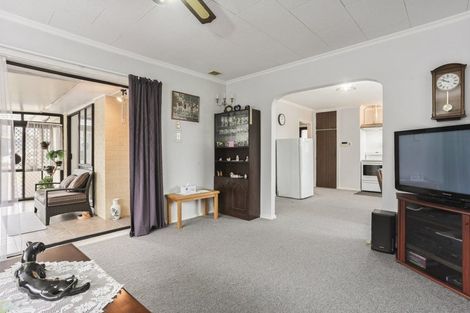 Photo of property in 237 Burwood Road, Burwood, Christchurch, 8083