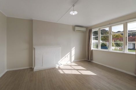 Photo of property in 13 Toomath Street, Naenae, Lower Hutt, 5011