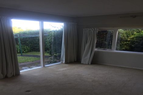 Photo of property in 2/2 Katui Street, Castor Bay, Auckland, 0620