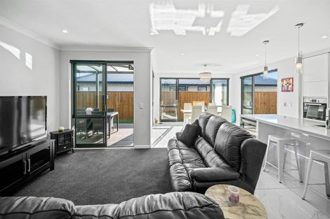 Photo of property in 37 Hungerford Drive, Rolleston, 7615