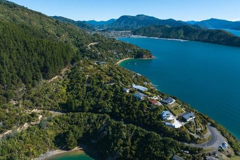 Photo of property in 318 Port Underwood Road, Whatamango Bay, Picton, 7281