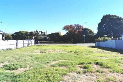 Photo of property in 8 Pages Road, Linwood, Christchurch, 8062