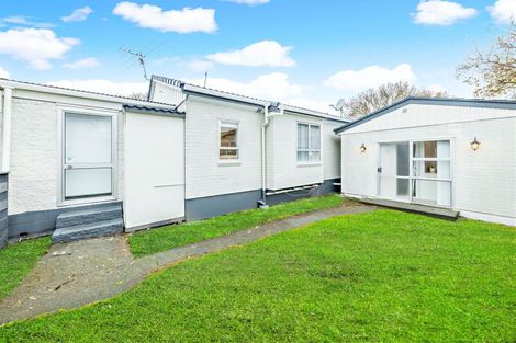 Photo of property in 3/4 Gibbs Road, Manurewa, Auckland, 2102