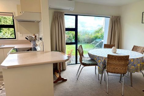 Photo of property in 2/12 Macmillan Avenue, Cashmere, Christchurch, 8022