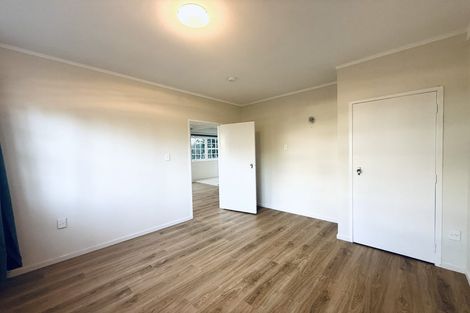 Photo of property in 82 Woodlands Crescent, Browns Bay, Auckland, 0630