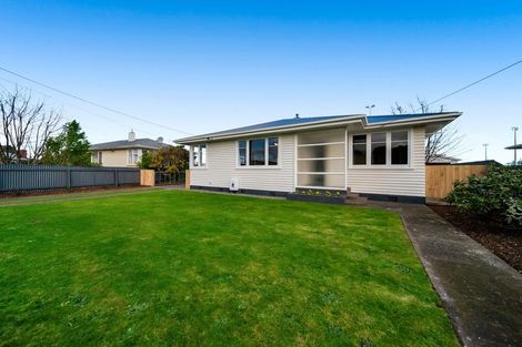 Photo of property in 9 Pacey Avenue, Hawera, 4610