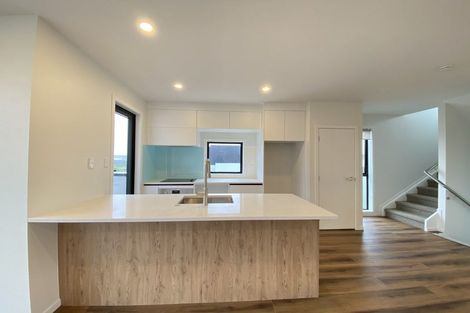 Photo of property in 21 Tahingamanu Road, Hobsonville, Auckland, 0616