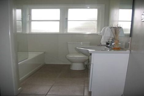Photo of property in 42a Ebdentown Street, Ebdentown, Upper Hutt, 5018