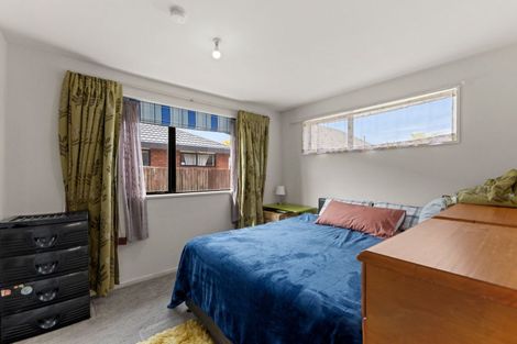 Photo of property in 96a Picton Avenue, Riccarton, Christchurch, 8011