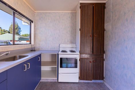 Photo of property in 90 Fergusson Street, Woodville, 4920