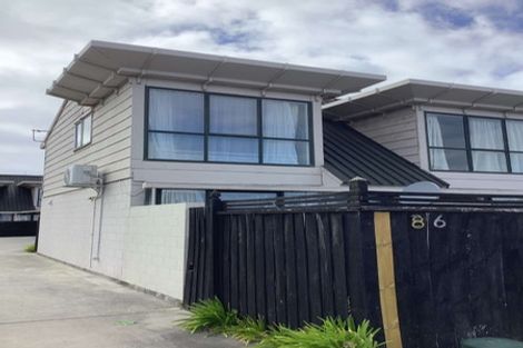 Photo of property in 2/86 Picton Avenue, Riccarton, Christchurch, 8011