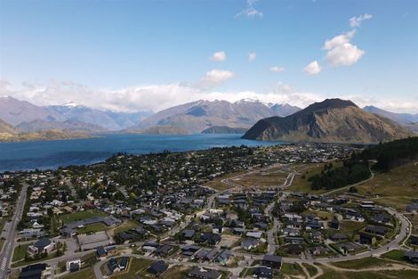 Photo of property in 214 Aubrey Road, Wanaka, 9305