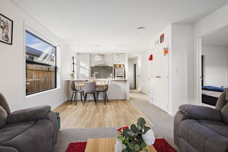 Photo of property in 10 Papaka Lane, Poike, Tauranga, 3112