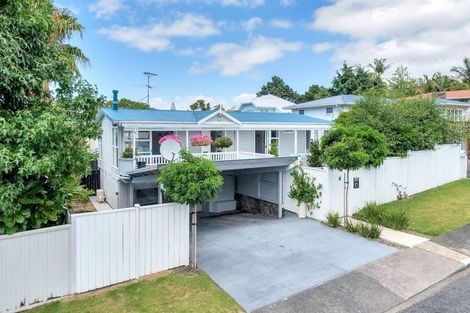 Photo of property in 6 Tyne Road, Forrest Hill, Auckland, 0620