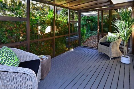 Photo of property in 10 Rembrandt Place, Burnside, Christchurch, 8053