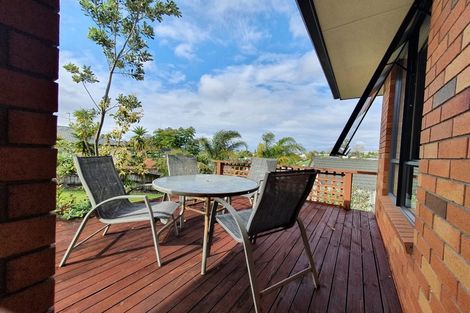Photo of property in 96 Kamara Road, Glen Eden, Auckland, 0602