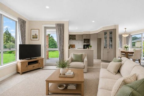 Photo of property in 23 Sovereign Isle Lane, Rototuna, Hamilton, 3210