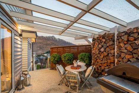 Photo of property in 3 Batsford Lane, Lower Shotover, Queenstown, 9371