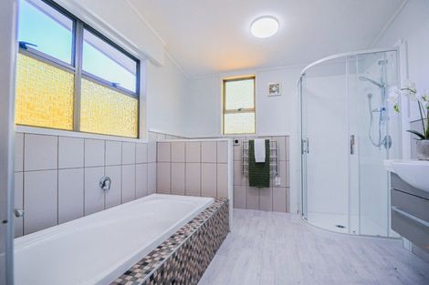 Photo of property in 3 Russell Street, Waipukurau, 4200