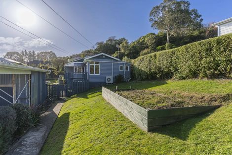 Photo of property in 7 Dickson Street, Macandrew Bay, Dunedin, 9014