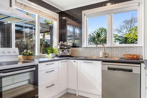 Photo of property in 7 Glenfield Place, Brookfield, Tauranga, 3110